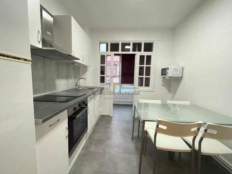 O Cuarto De Abastos Apartman Orense Kültér fotó